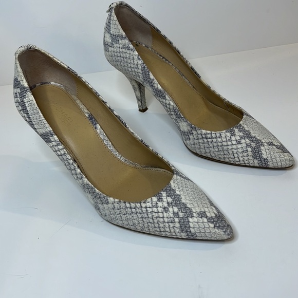 Michael Kors Snake Skin Print Heels PW15K Size 6 - Picture 3 of 9